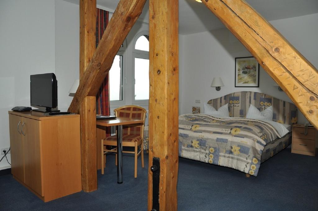 Hotel Am Wald -Garni- Elgersburg Εξωτερικό φωτογραφία